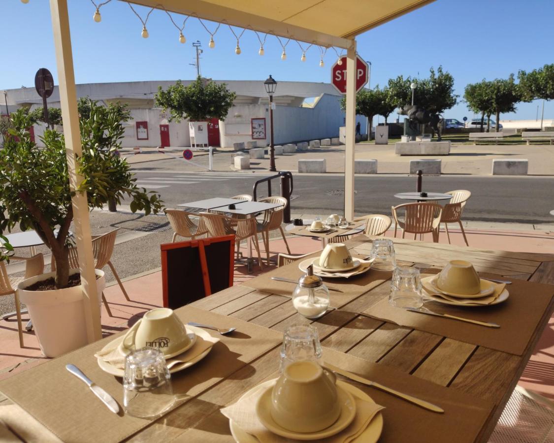 Abrivado Hotel Saintes-Maries-de-la-Mer Kültér fotó